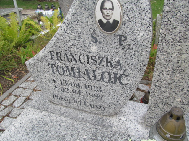 Franciszka Tomiałojć 1913 Żary 1045 - Grobonet - Wyszukiwarka osób pochowanych